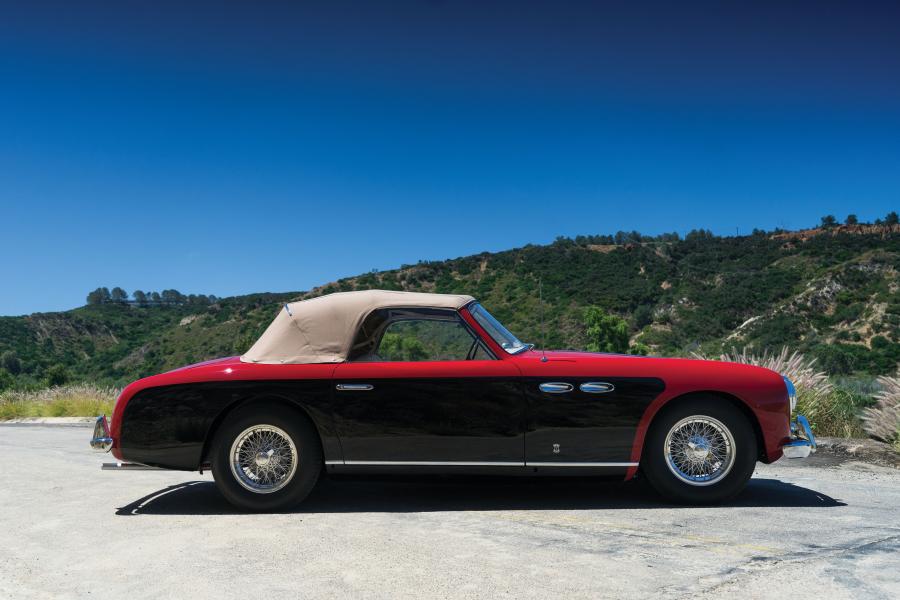  Siata-Ford 208S Cabriolet Speciale 1952 года  (фото 12 из 26)